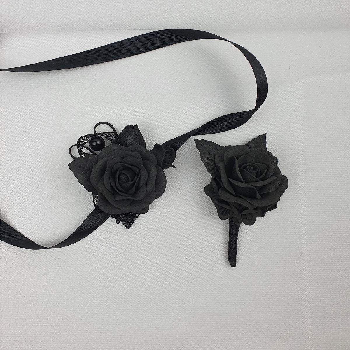 Black Rose Boutonniere: Gothic Wedding Groom Lapel Pin