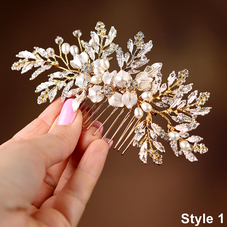 Vintage Gold Bridal Hair Comb, Pearl Floral Wedding Hairpiece