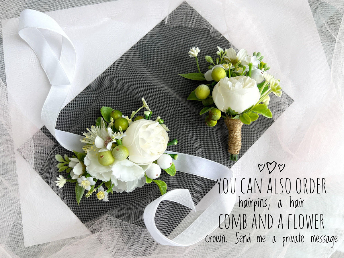 Green & White Rose Boutonniere: Groom Wedding Accessories