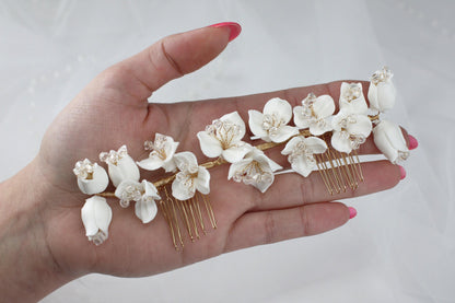 Vintage White Flower Bridal Comb, Crystal Wedding Hair Accessory
