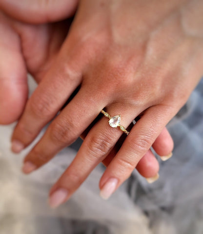 Vintage Gold Plated Sterling Silver Moonstone Teardrop Ring