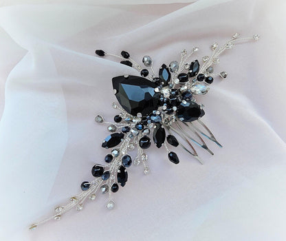 Black Crystal Wedding Hair Comb, Gothic Bridal Hairpiece, 6 Inch