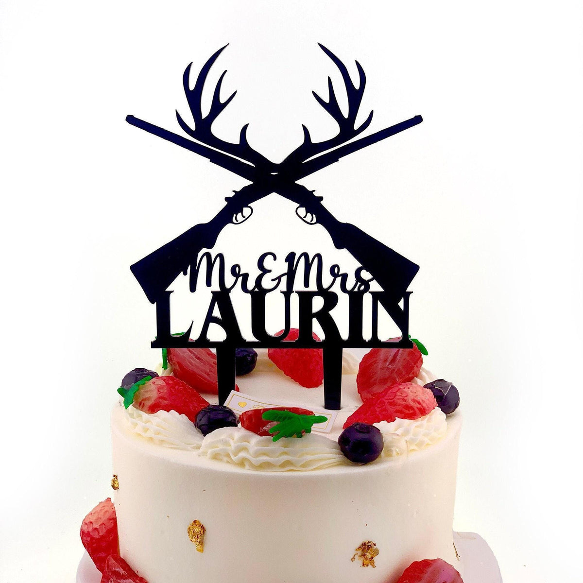 Hunter Wedding Cake Topper: Deer Antlers & Rifles