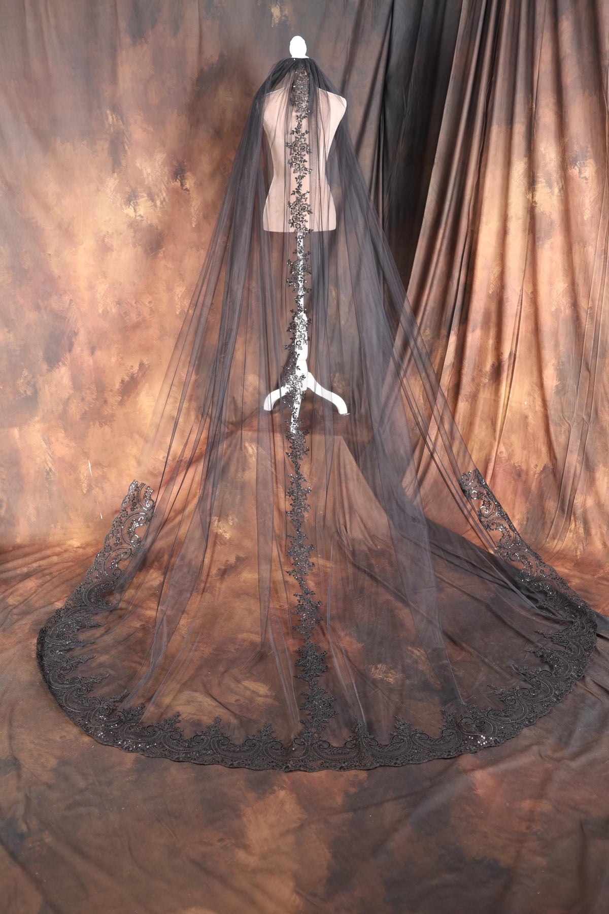 a mannequin with a veil on a mannequin