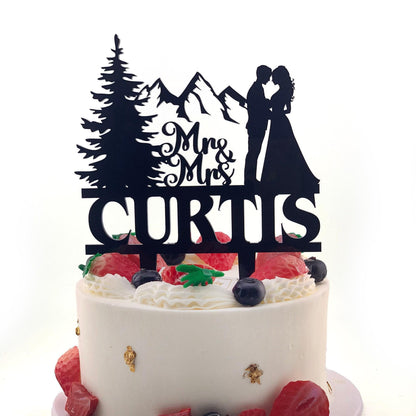 Mountain Wedding Cake Topper: Outdoor Mr & Mrs Decor
