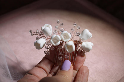 White Flower Bridal Hair Comb, Rose Gold Crystal Wedding Hairpiece, 6 Inch