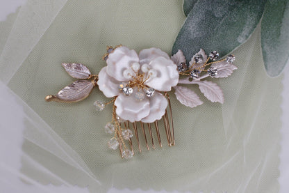 Baroque Flower Bridal Comb, Freshwater Pearl Wedding Hair Piece, 6 Inch
