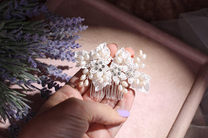 Pearl Flower Wedding Hair Comb, Silver Bridal Hairpiece, 6 Inch