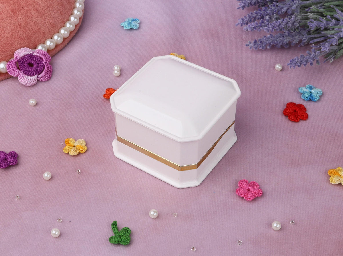 LED Double Ring Box: Velvet Proposal Ring Organizer