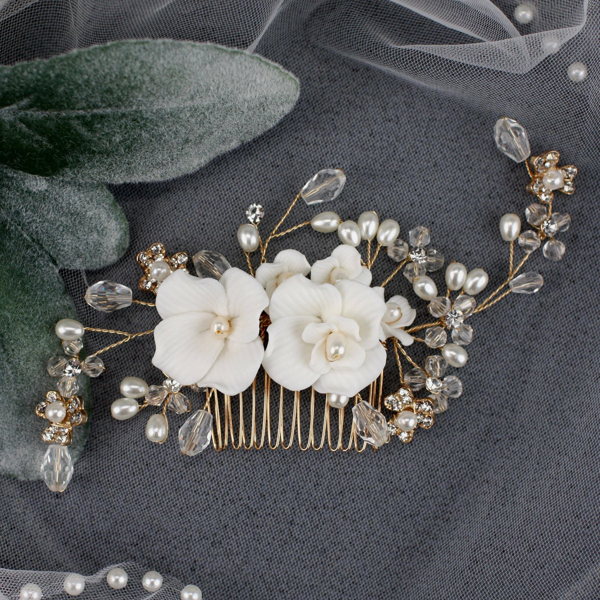 White Porcelain Flower Bridal Comb, Gold Wedding Hair Piece, 6 Inch