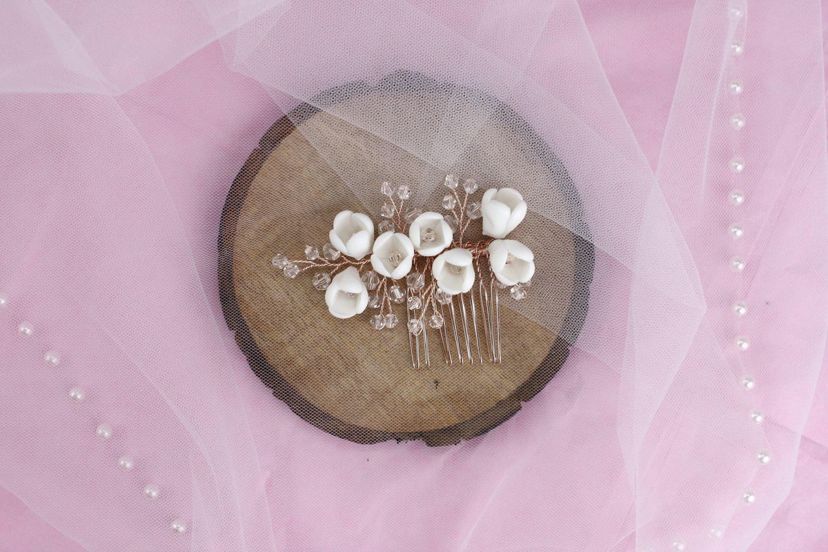 White Flower Bridal Hair Comb, Rose Gold Crystal Wedding Hairpiece, 6 Inch