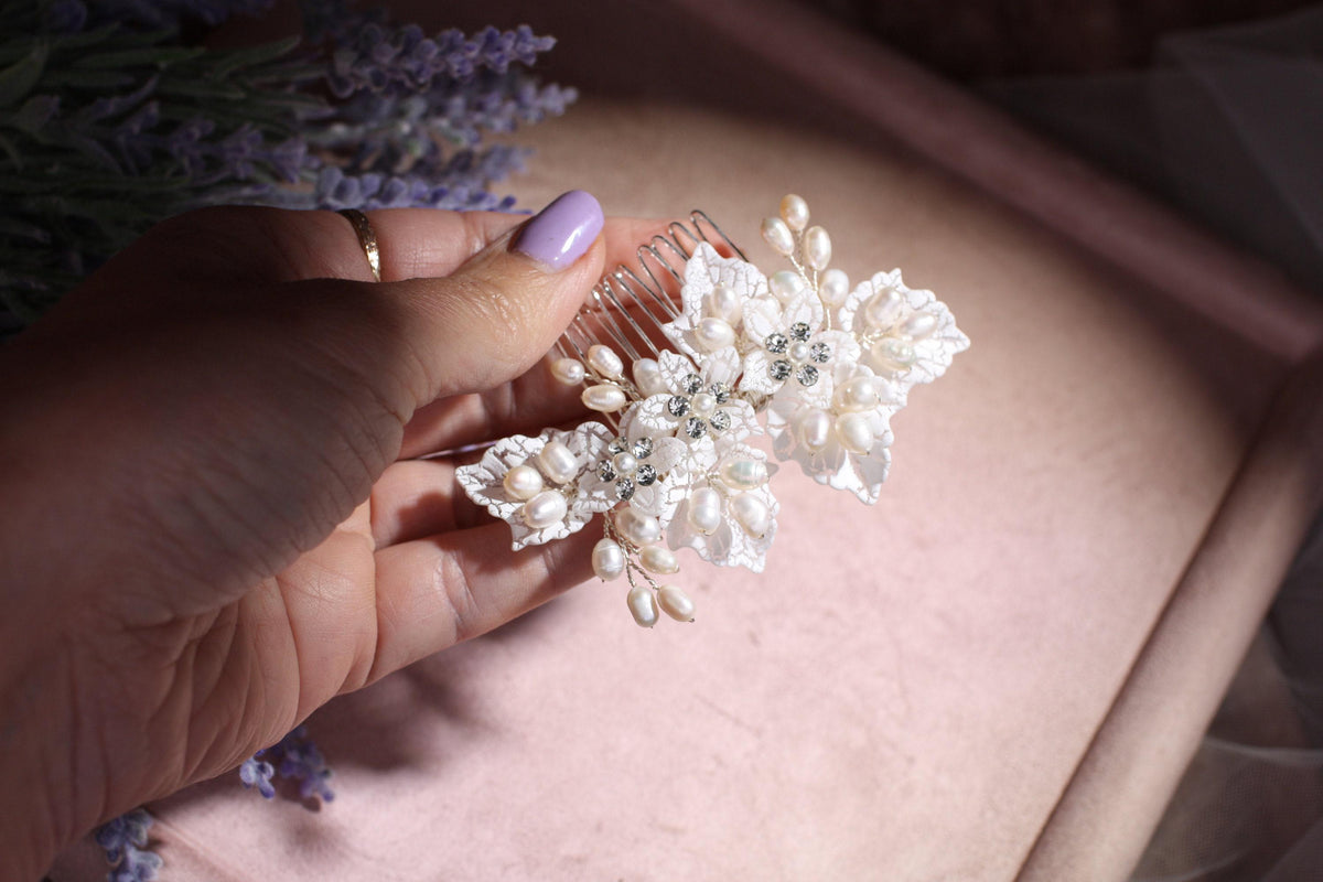 Pearl Flower Wedding Hair Comb, Silver Bridal Hairpiece, 6 Inch