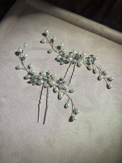 Pearl Bridal Hair Pins Set of 2, Crystal Wedding Hair Pieces for Bride