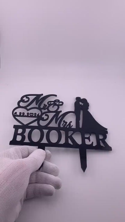 Mr & Mrs Cake Topper: Rustic Wedding, Custom Name