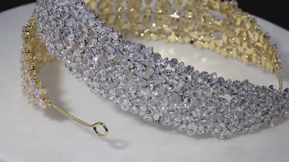 Gold cubic zirconia crystal bridal tiara. Sparlking bridal crown. Gold wedding headband. Wedding hair jewelry. Bridal headpiece SLtiar0504g