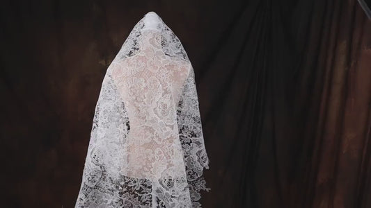 Handmade Floral Lace Wedding Veil, White Boho Bridal Veil, 80 Inch Length